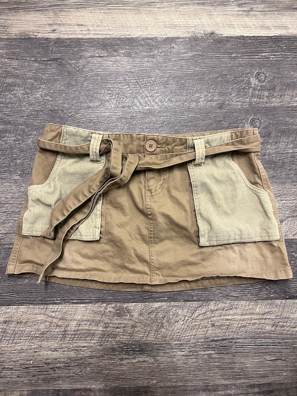 Vintage Y2K Refuge Khaki Low Rise Micro Mini Skirt Corduroy Pockets